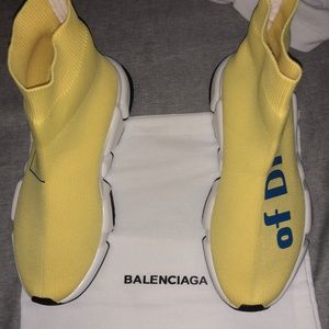 Never wrong... Balenciaga socks shoes..